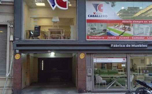 Av. Pellegrini 1282 Piso 7