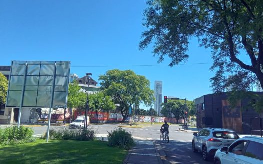 Av. Francia casi esq. Brown