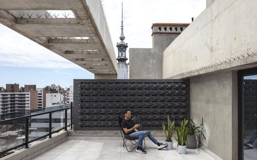 Sarmiento 1225 10/11 02