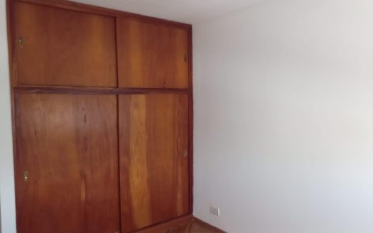 Av. Pellegrini 1282 Piso 7