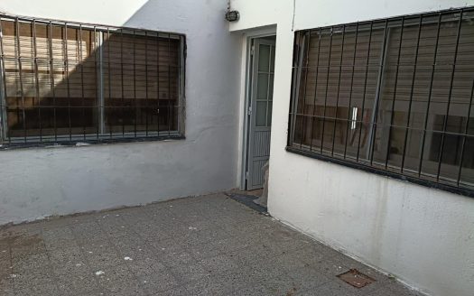 Larrea  al 900